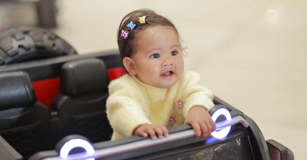 Desenvolvimento da Fala do Bebê: Timeline Completo e Como Estimular - Guia Amni para mães