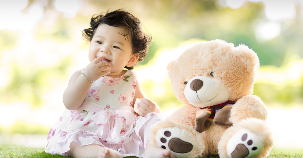 Marcos de Desenvolvimento do Bebê de 26 Meses: O Que Esperar? — Guia Amni para mães