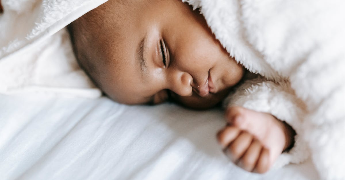 Rotina de Sono do Bebê de 15 Semanas: Janelas de Vigília e Sonecas Exatas — Guia Amni para mães