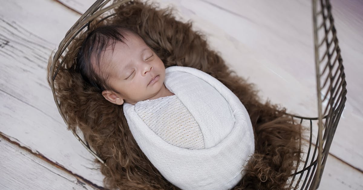 Rotina de Sono do Bebê de 16 Semanas: Janelas de Vigília e Sonecas Exatas — Guia Amni para mães
